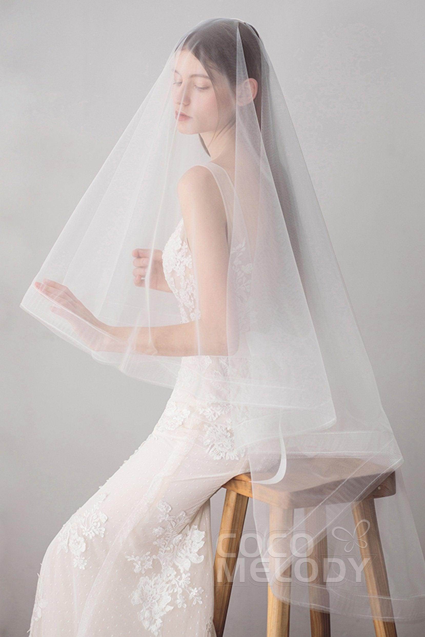 Elegant Two-tier Tulle Hip Veils AV18025 - COCOMELODY